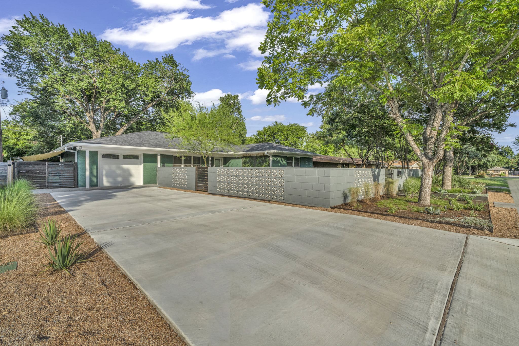 E & D Concrete Services